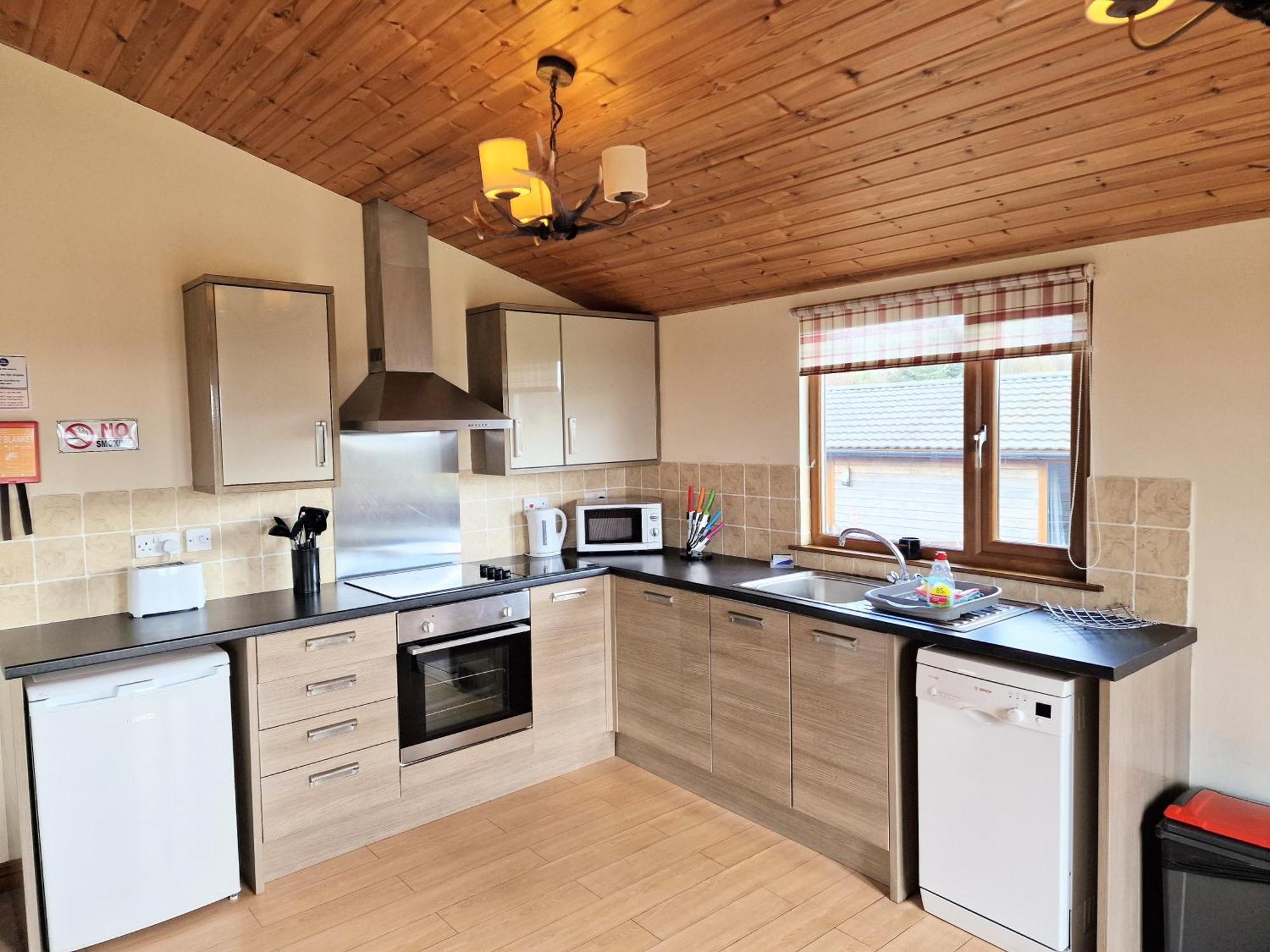 Вилла Lomond 5 With Private Hot Tub - Fife - Loch Leven - Lomond Hills - Pet Friendly Kelty Экстерьер фото