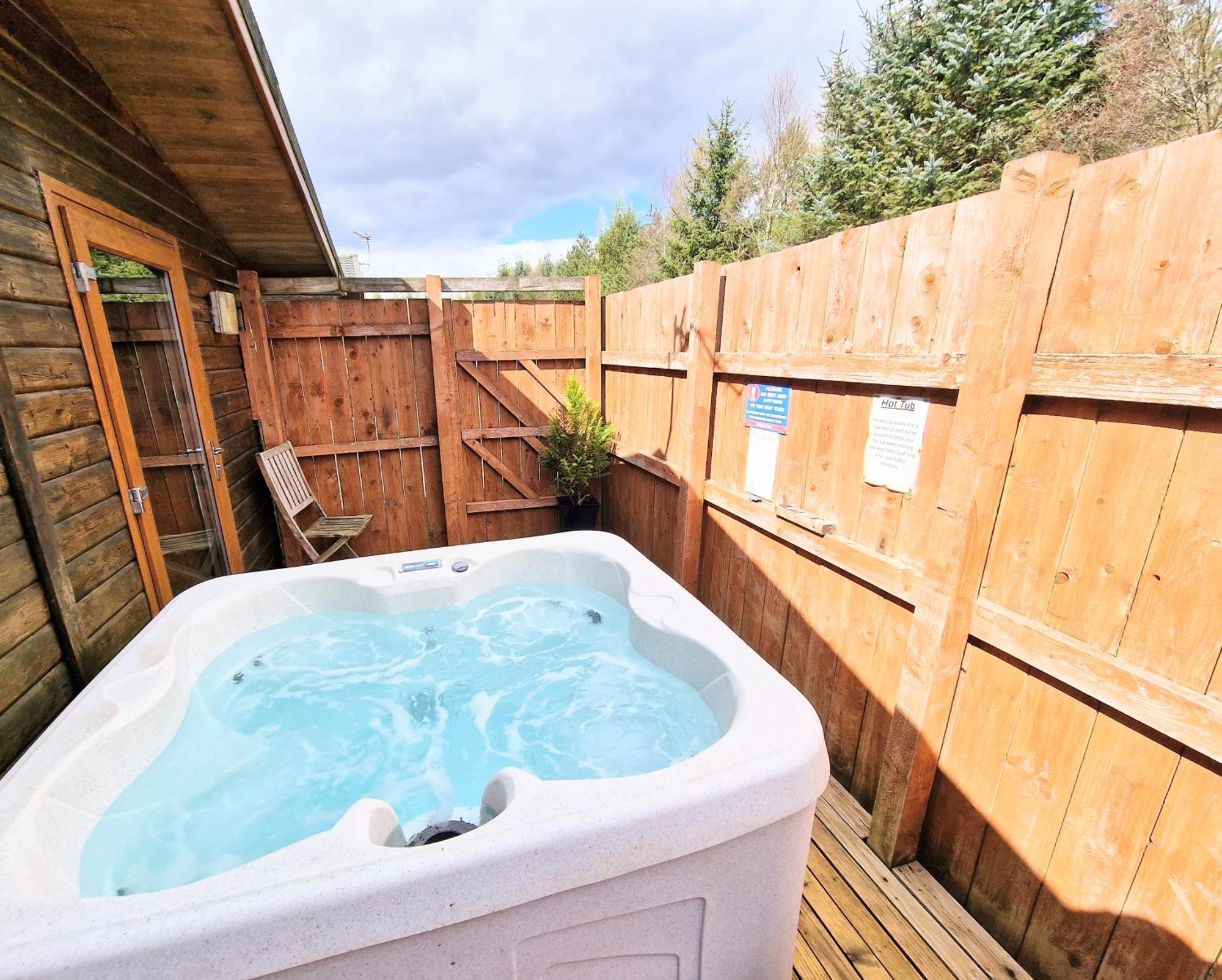 Вилла Lomond 5 With Private Hot Tub - Fife - Loch Leven - Lomond Hills - Pet Friendly Kelty Экстерьер фото