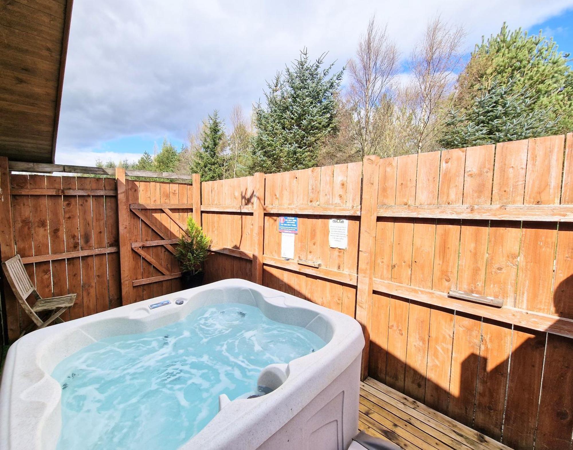 Вилла Lomond 5 With Private Hot Tub - Fife - Loch Leven - Lomond Hills - Pet Friendly Kelty Экстерьер фото
